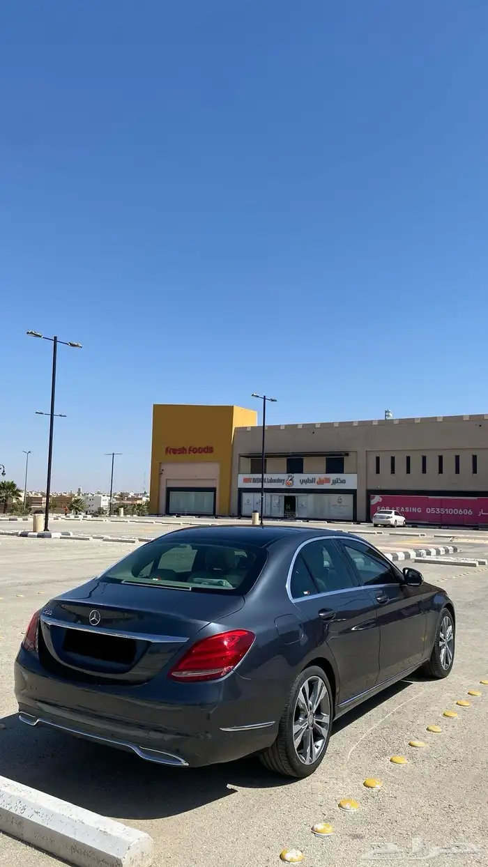 مرسيدس c200 2015 2