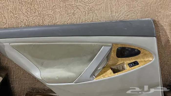 ديكور باب كامري 2010-2011 مخشب يسار ورا 3