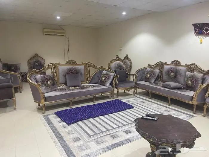 كنب ملكي للبيع 0