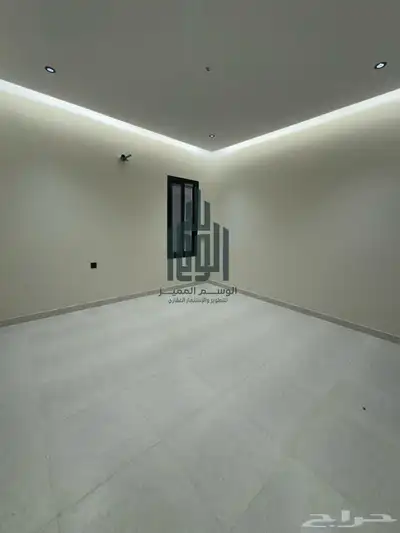 للبيع شقق ارضية بحي الاخضر 11