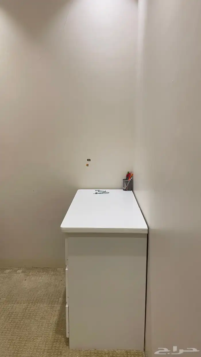 مكتب دراسي 1