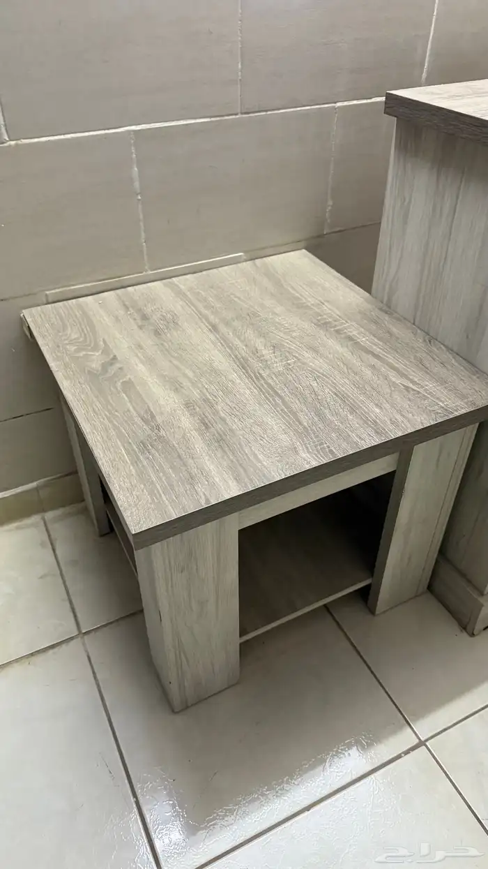 طاولة تلفزيون وطاولة قهوه وطاولة زاويه ودولاب ركن قهوه 2