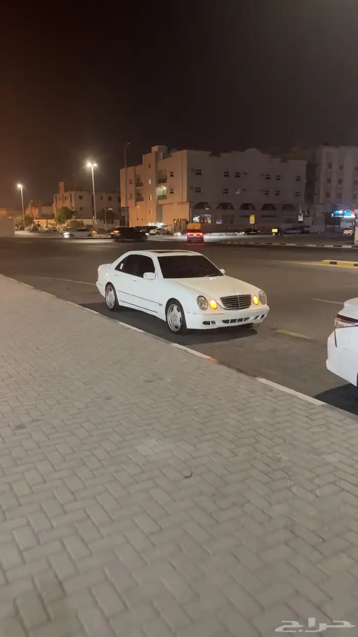مرسيدس بوعيون 12