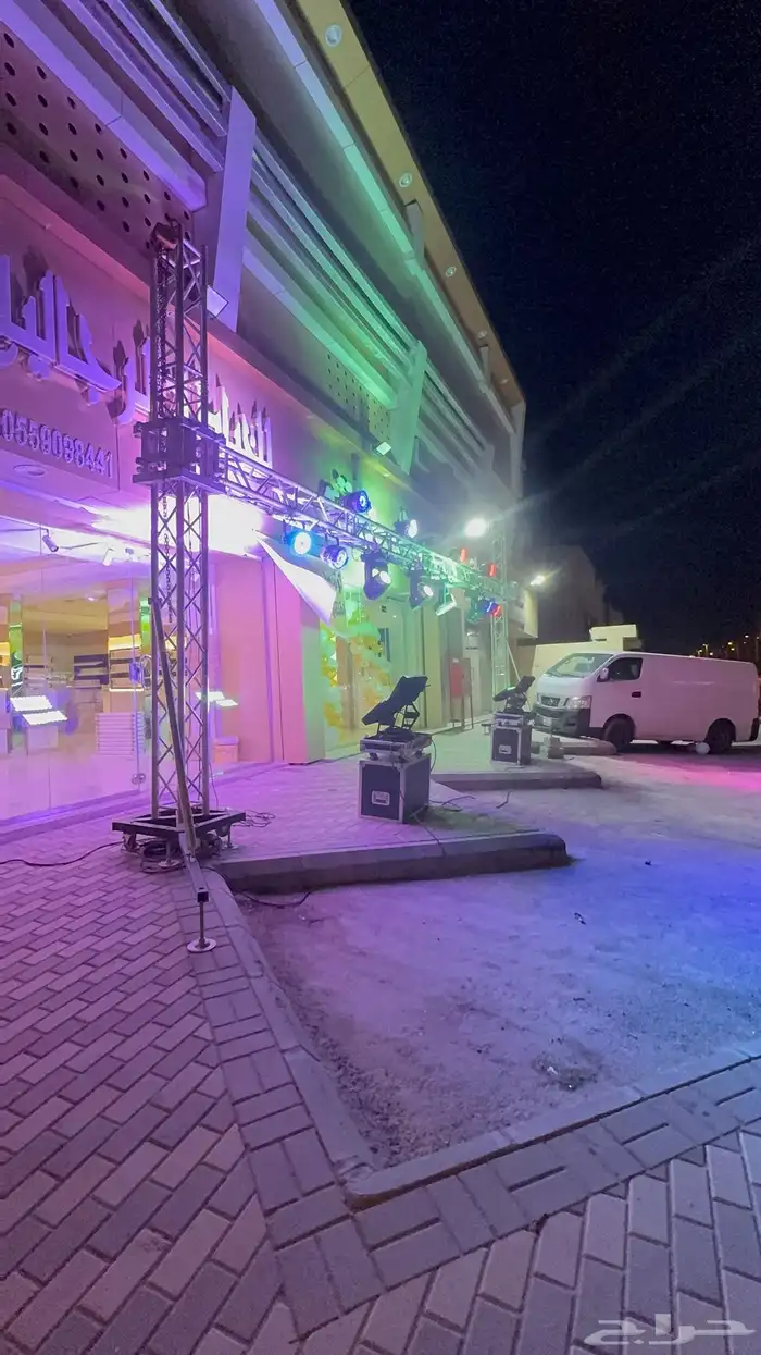 تجهيز افتتاح محل تاجير ليازر عالي المدى تاجير بالونات افتتاح 2