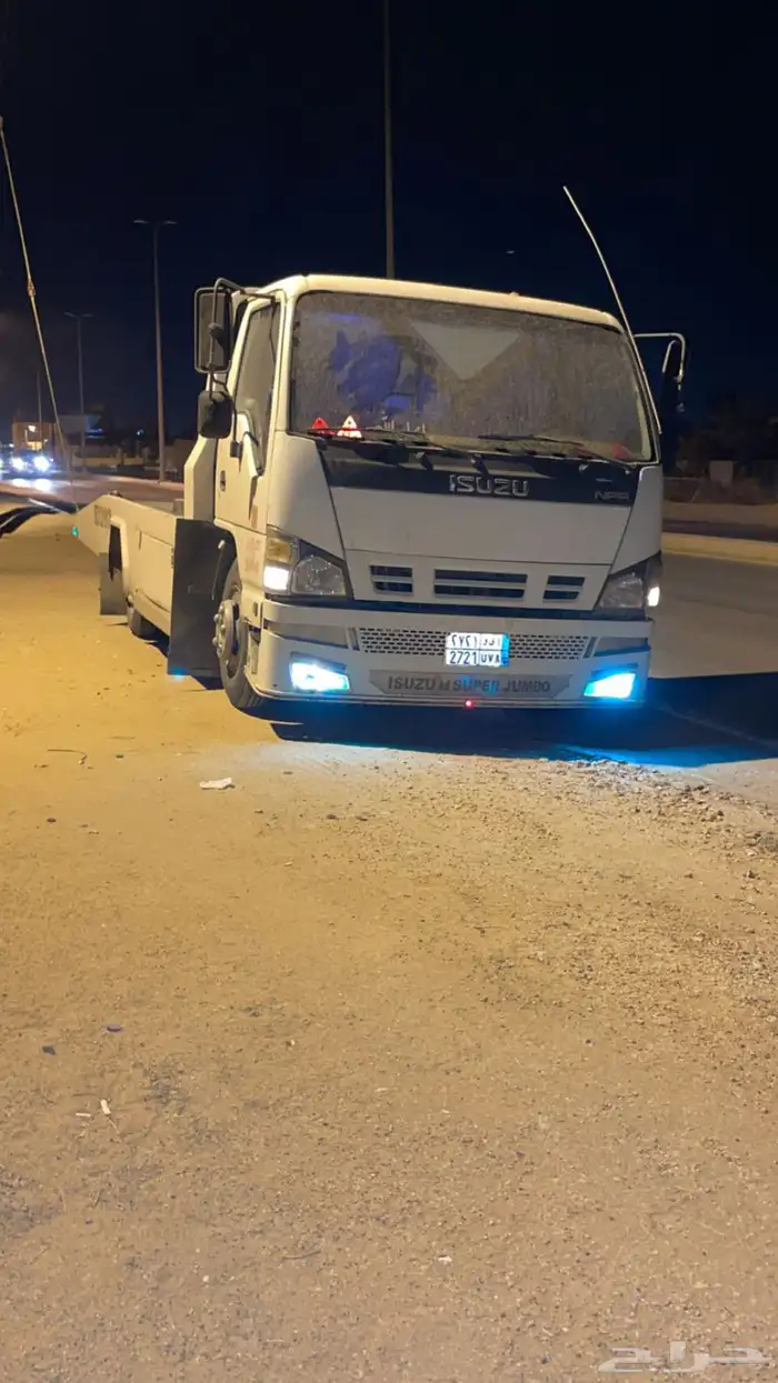 سطحه بالخرج لنقل السيارات 0