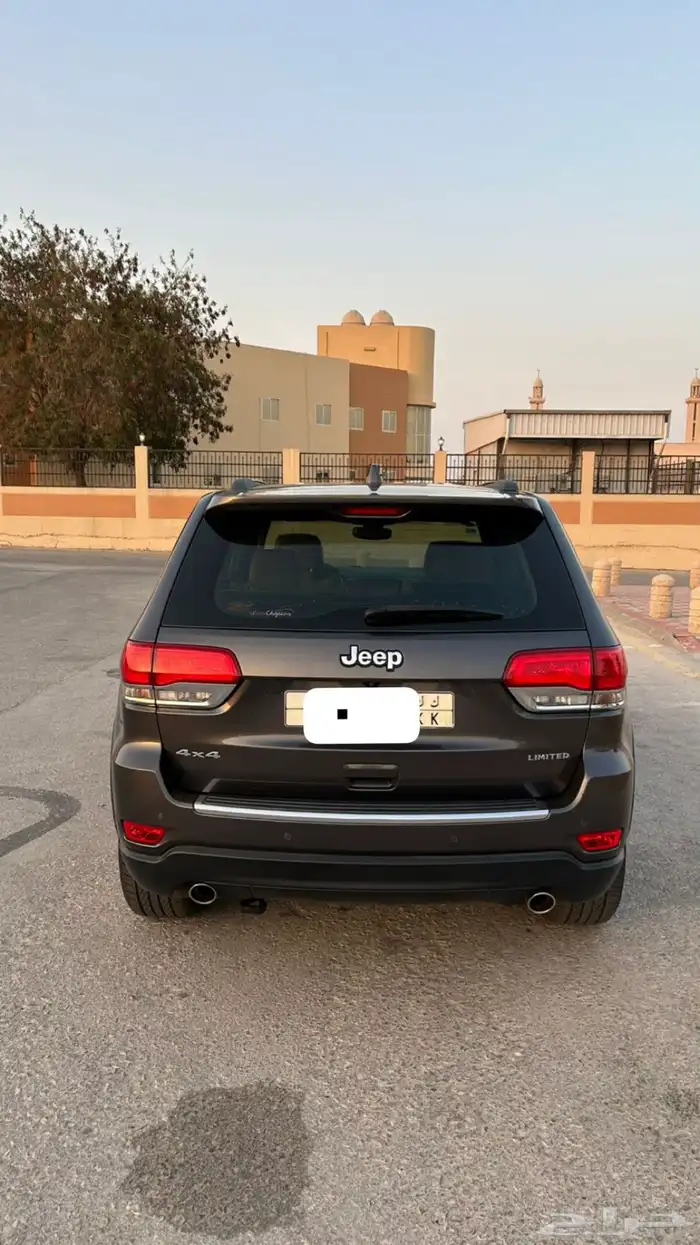 جراند شروكي للبيع 1