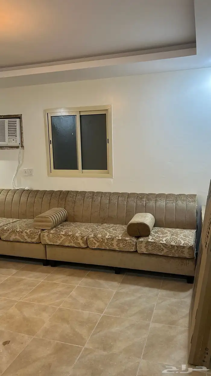 للإيجار شقة عزاب الدمام 0