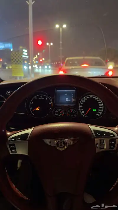 بنتلي GT 2010 2
