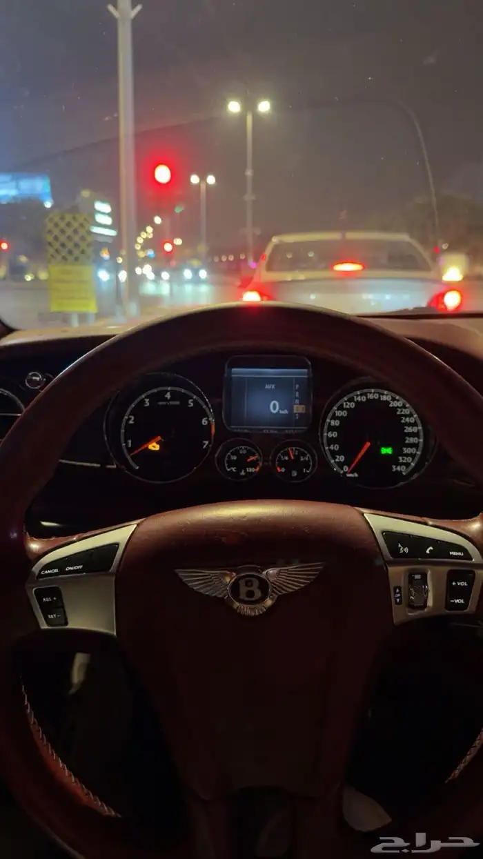 بنتلي GT 2010 2