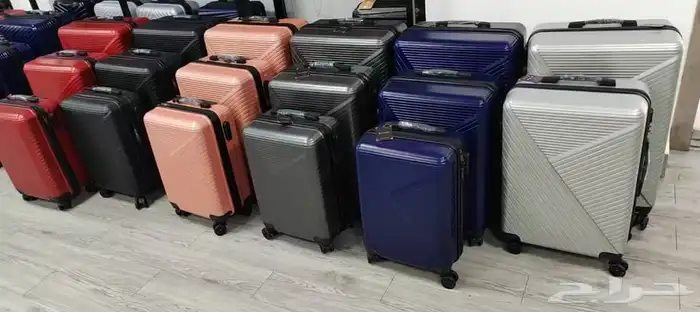شنط   سفر الطقم واصل جده 50دولار ستيراد من الصين 9