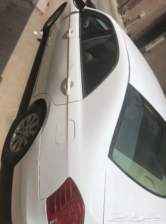 جيلي اميجراند 2014 EC8 1