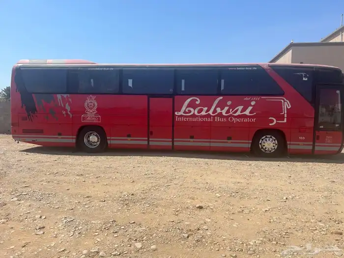 للبيع أو للاجار الشهري باص ترسيمه اصطب واقف م95مفحوص ومجدد. 0
