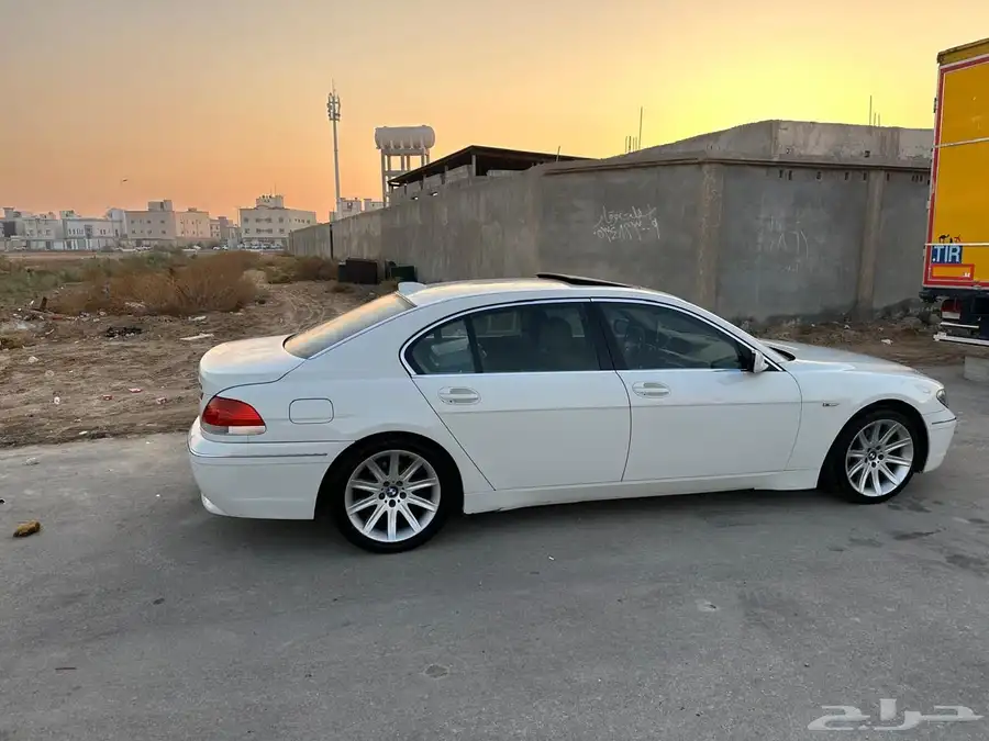 بي ام دبليو 2005 18