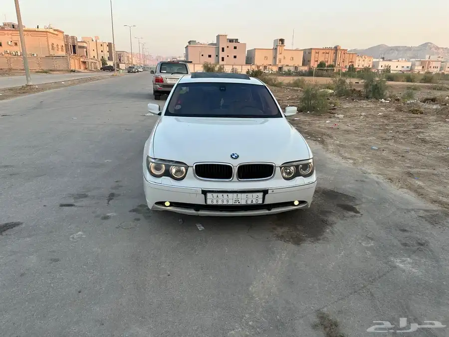بي ام دبليو 2005 8