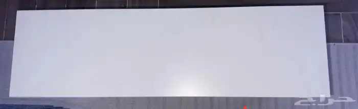 طاولة ايكيا مع رفوف زجاج 1