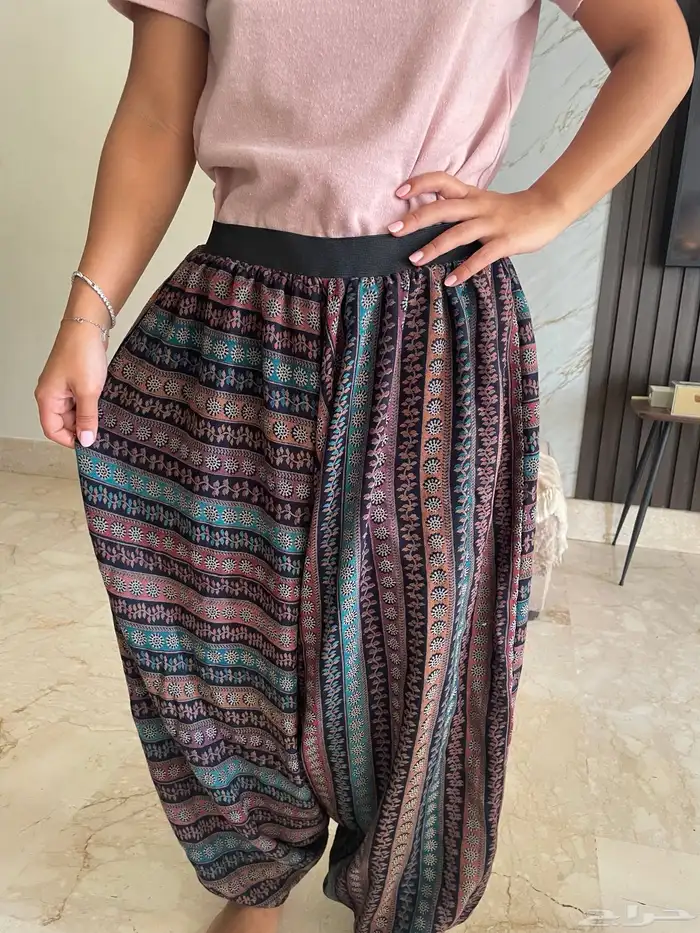 ملابس للبيع 3