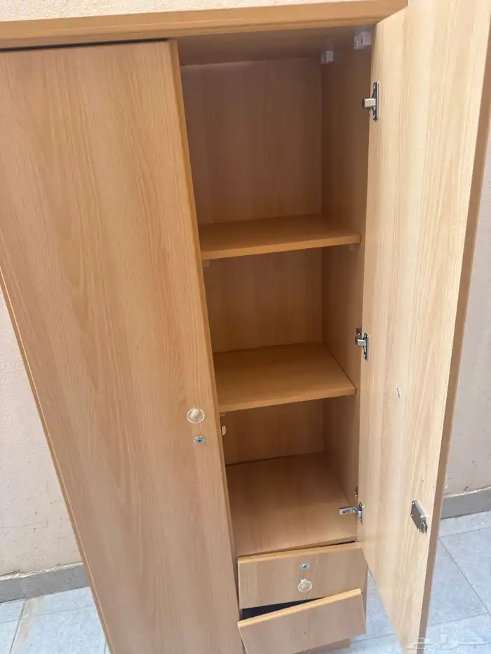 دولاب ملابس للبيع 1