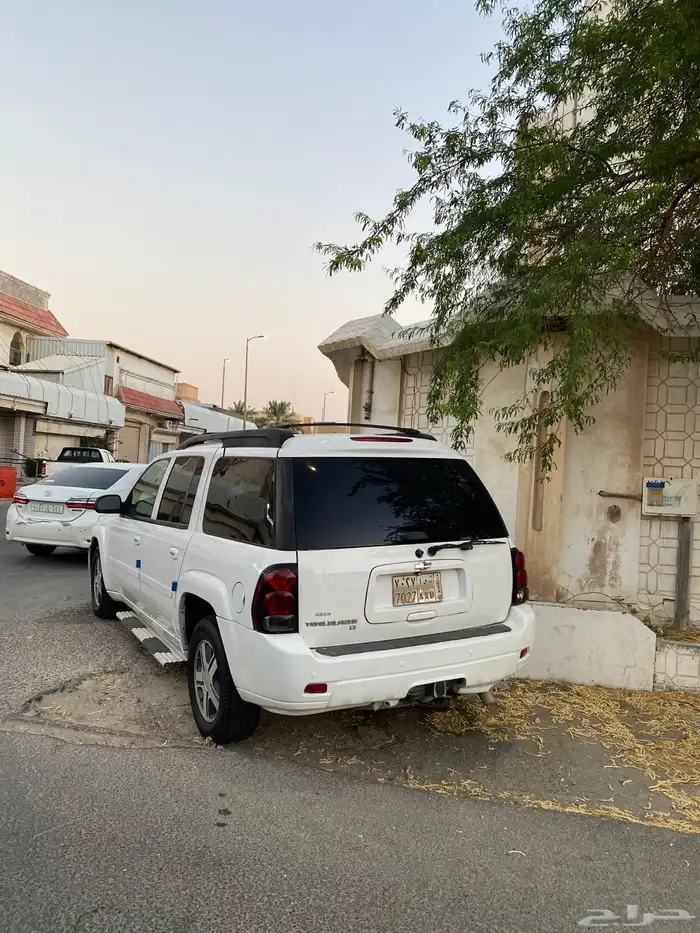 للبيع بليزر 2004 1