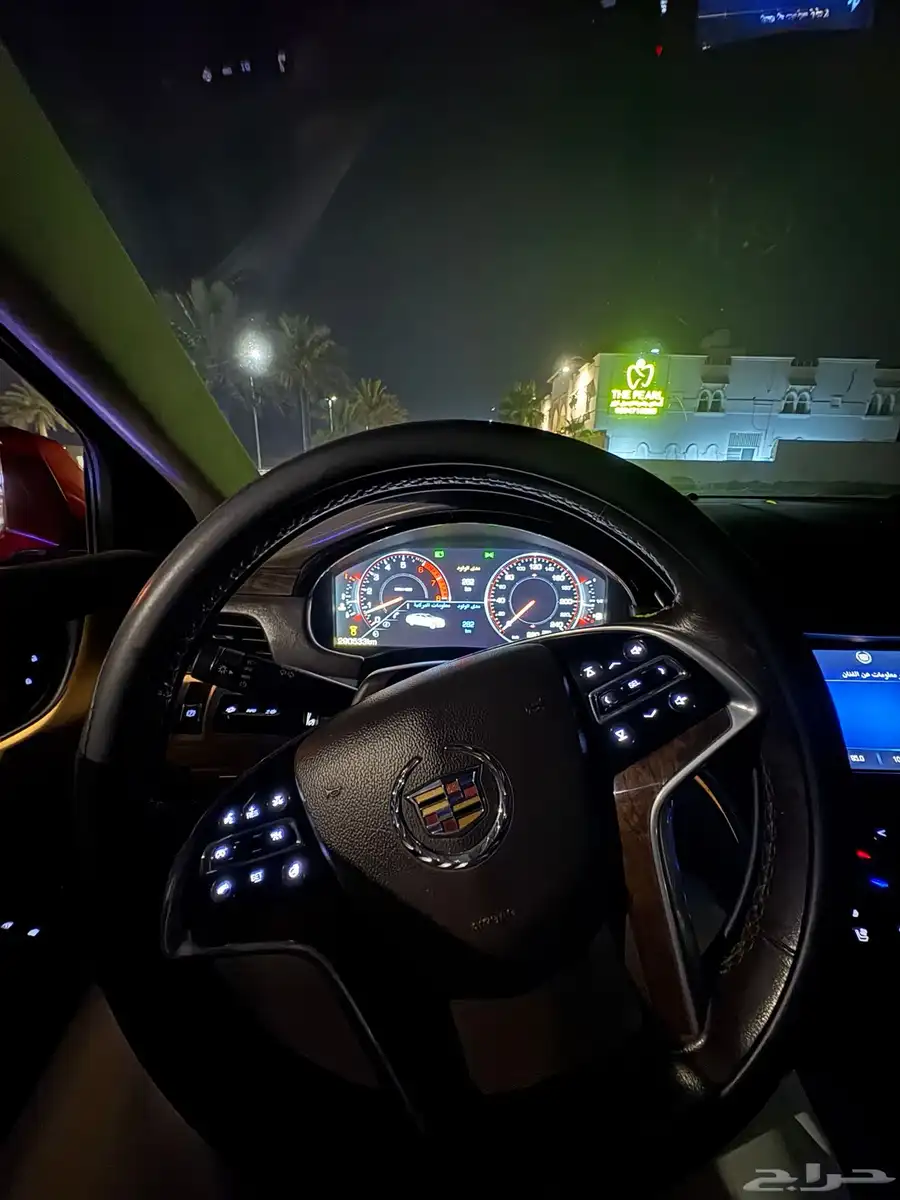 كاديلاك فل كامل xts 2014 v-sport للبيع 16
