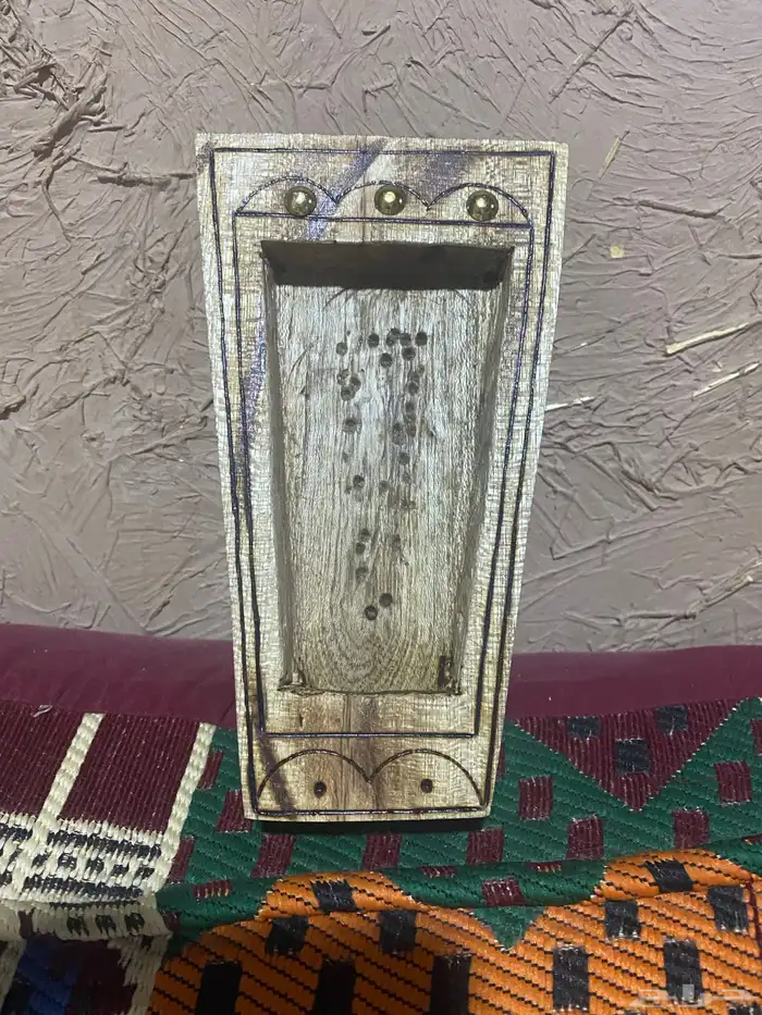مبرد قهوه خشب اثل منقوش يدوي 1