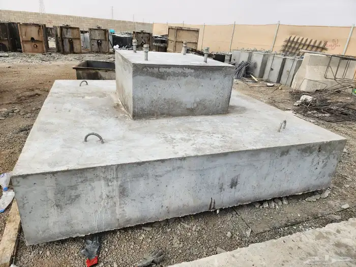 حواجز خرسانية منهول قواعد انارة 21