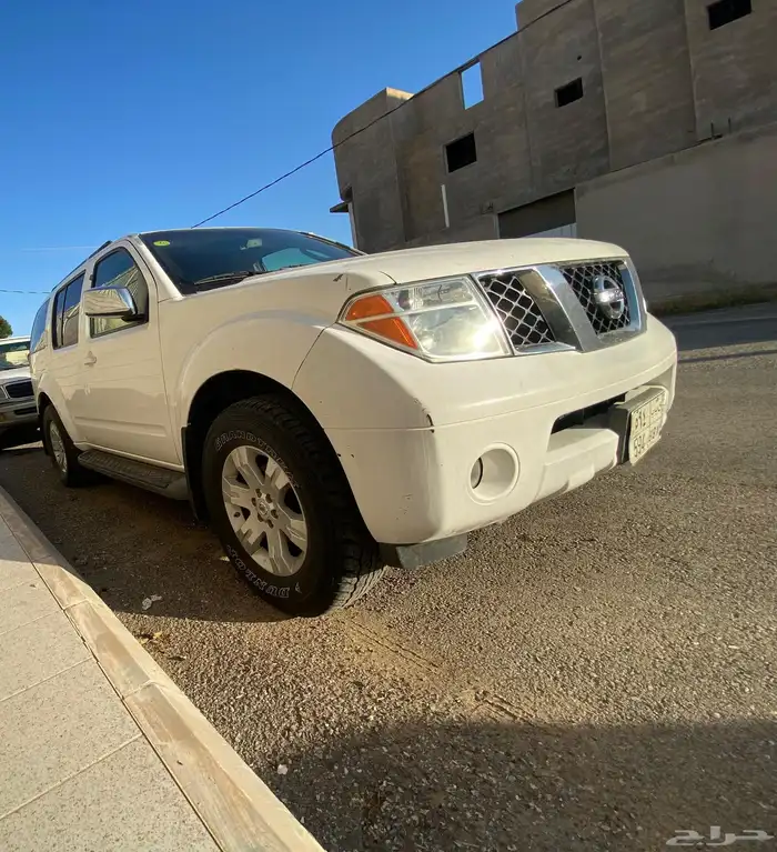 نيسان باثفندر 2007 LE ابيض نظيف للبيع 5