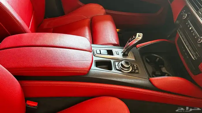 للبيع سياره   BMW X6 M power 35