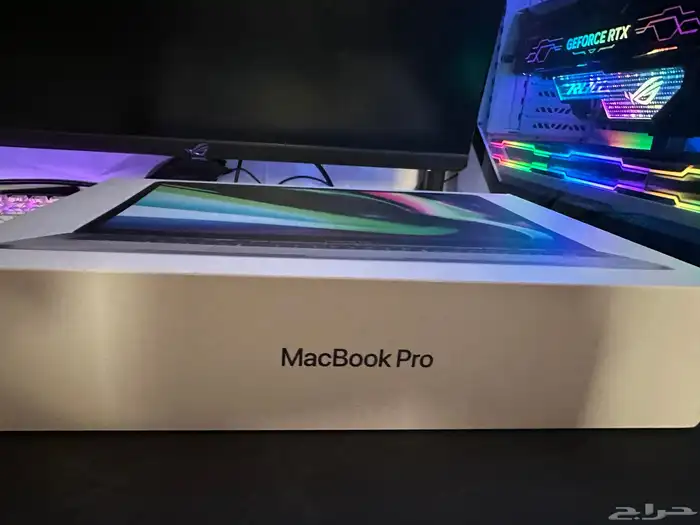 MacBook Pro صيده استخدام يومين فقط 3