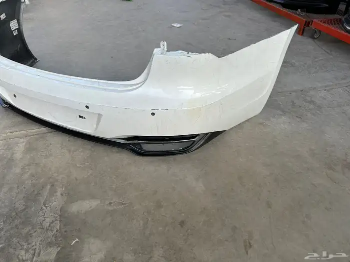 صدام خلفي ازيرا 2021 . 2022 . 2023 1