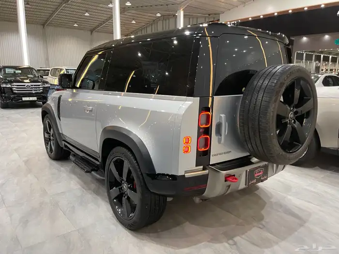 Defender 90 X 2021 فل اوبشن 4