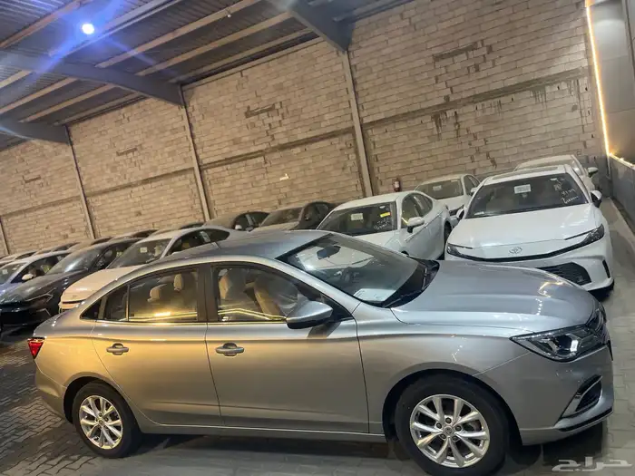 MG إم جي فايف 2025 أقساط وكاش 5
