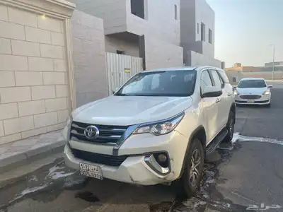 للبيع فورشنور 2019 تويوتا بالاحساء 0