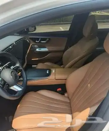 موسيدس E300 AMG 2025 10