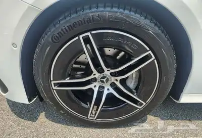 موسيدس E300 AMG 2025 13