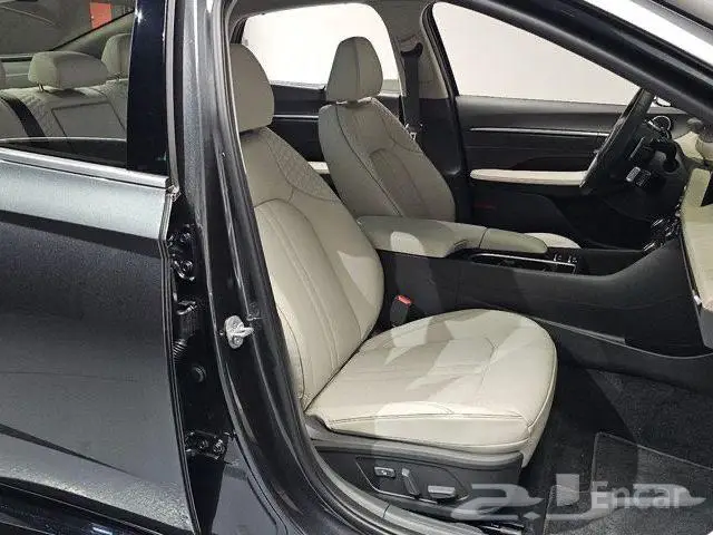 هيوانيدي سوناتا 5