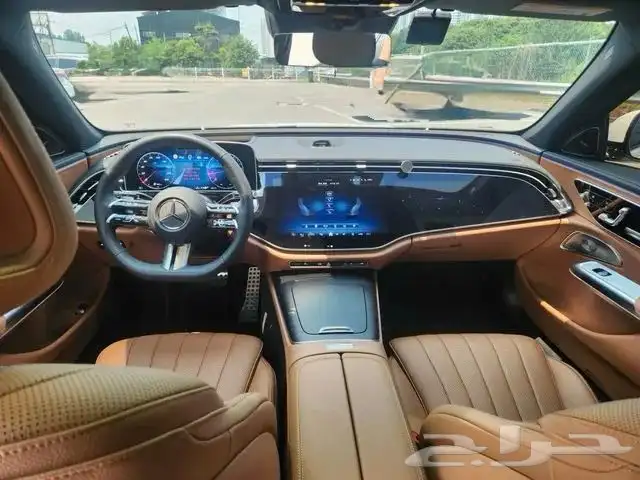 موسيدس E300 AMG 2025 7