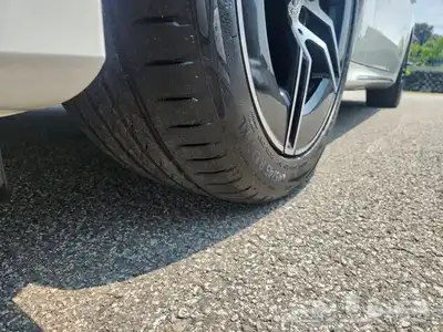 موسيدس E300 AMG 2025 16