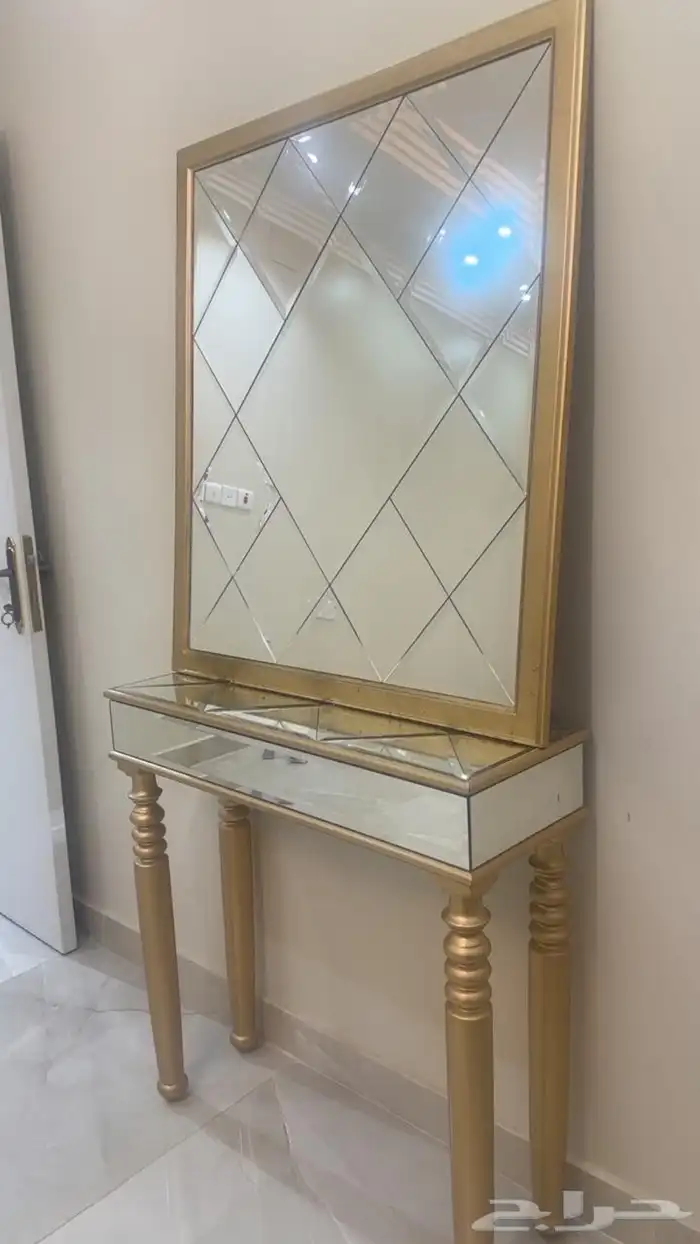 مدخل للبيع 1