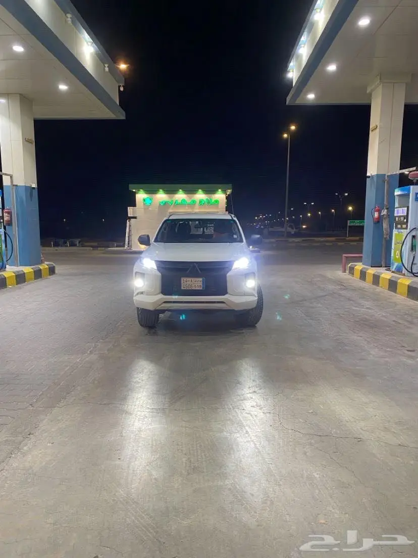 مستوبشي L200 7
