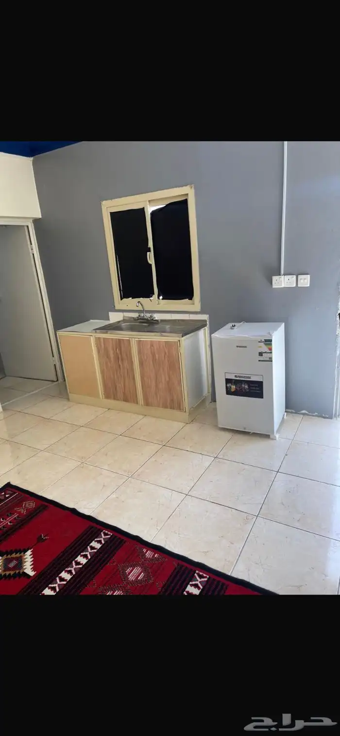 شقق عزاب للايجار 4