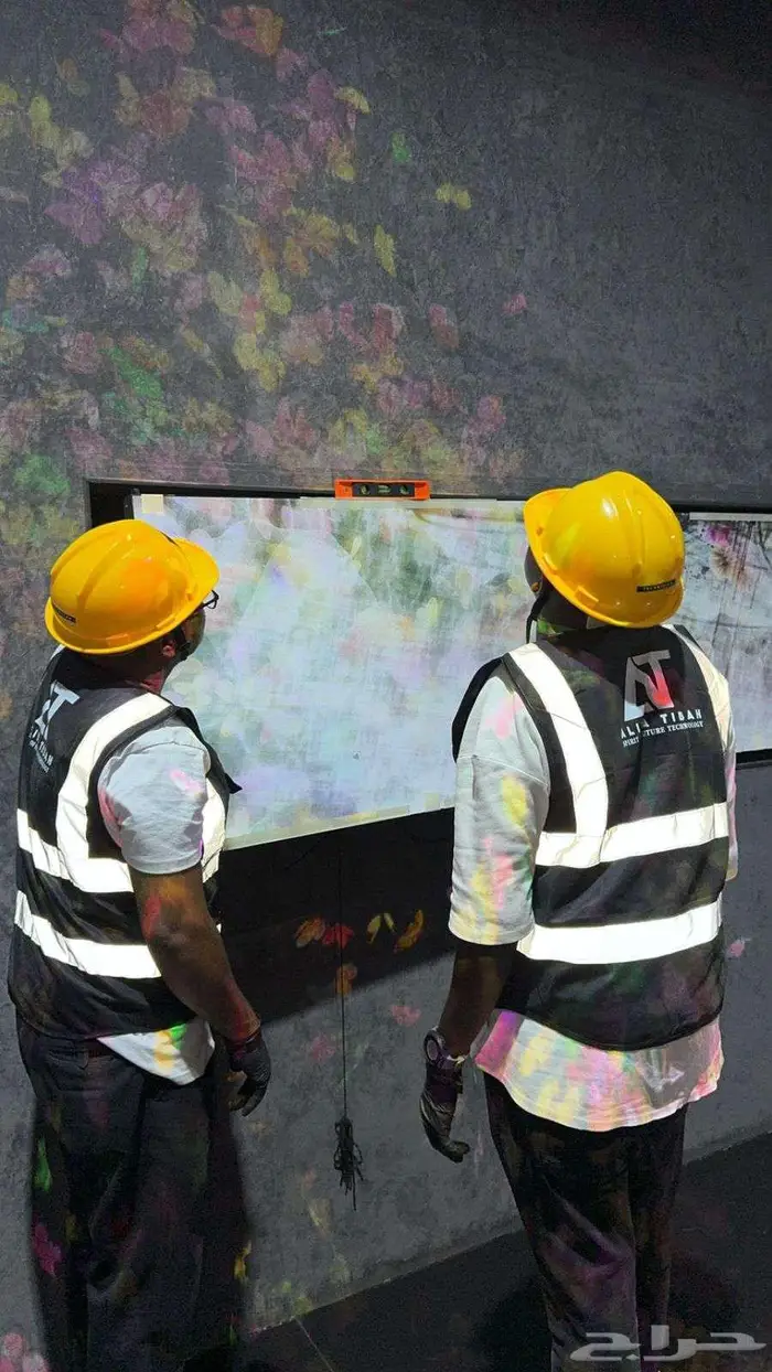 -شركة عالية طيبة (AT) خدمة تركيب وبرمجة الشاشات 2
