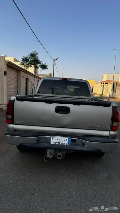 جمس سلفرادو باب ونص دبل قزاز كهرب البدي لا يخلو من الرشوش ا 8