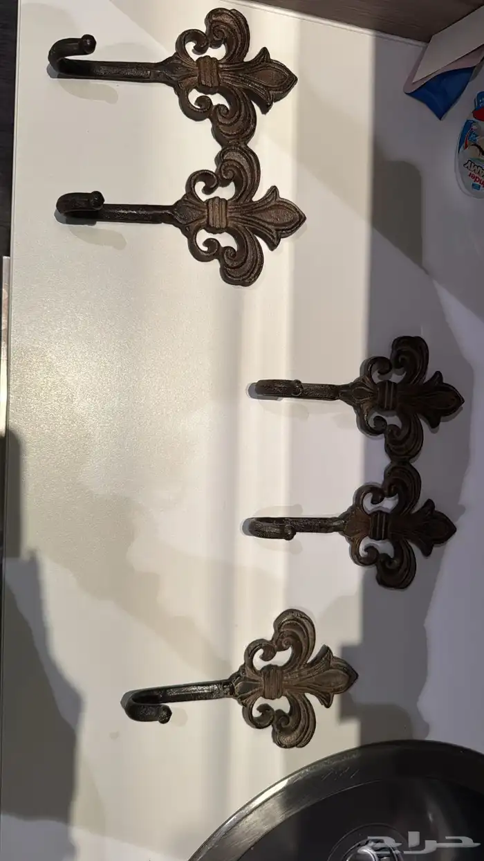 علاقة ملابس 1