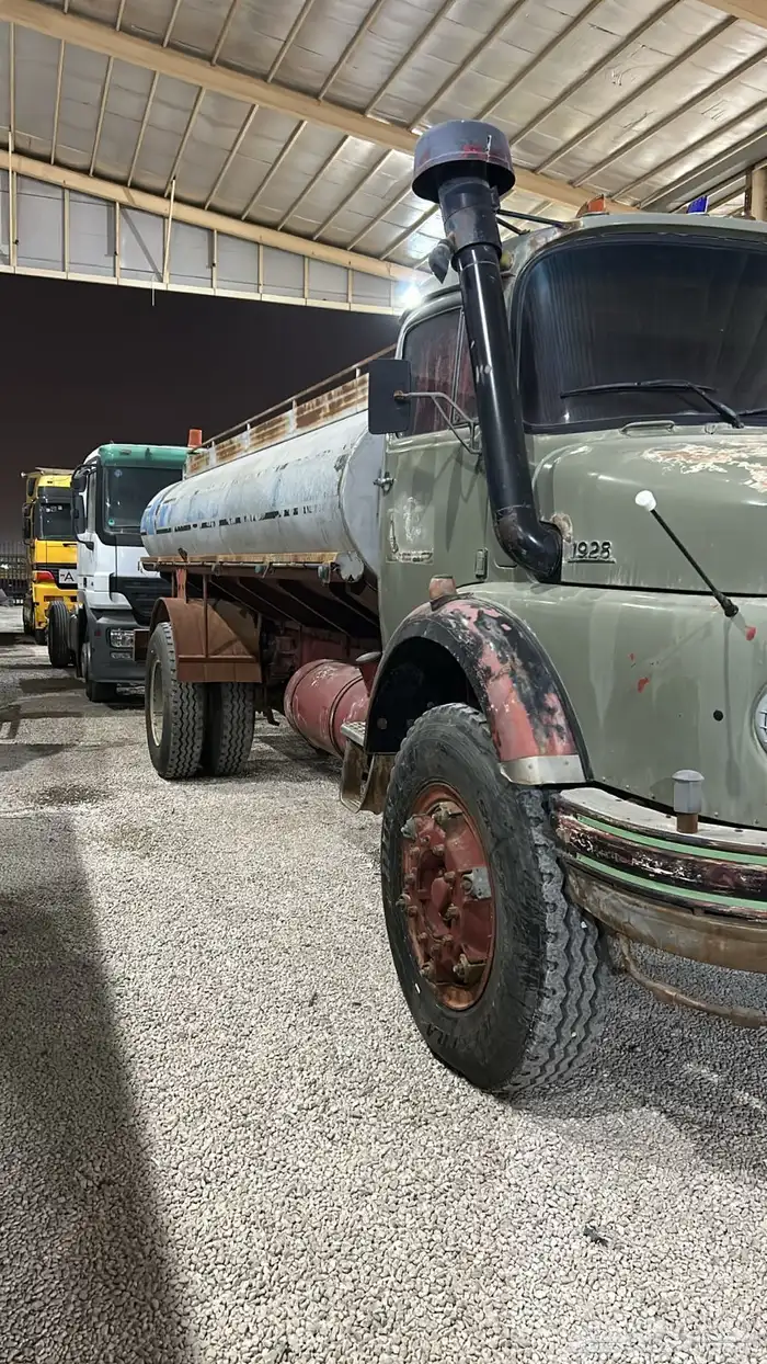 وايت مرسيدس 1982 حجم 28 ماشي 112 8