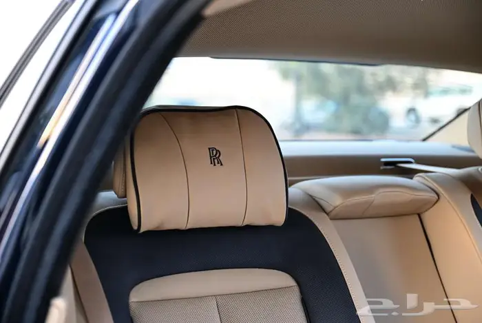 شركة لبريمي لسيارات رولز رويس Ghost - قوست 13