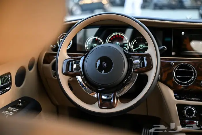 شركة لبريمي لسيارات رولز رويس Ghost - قوست 3