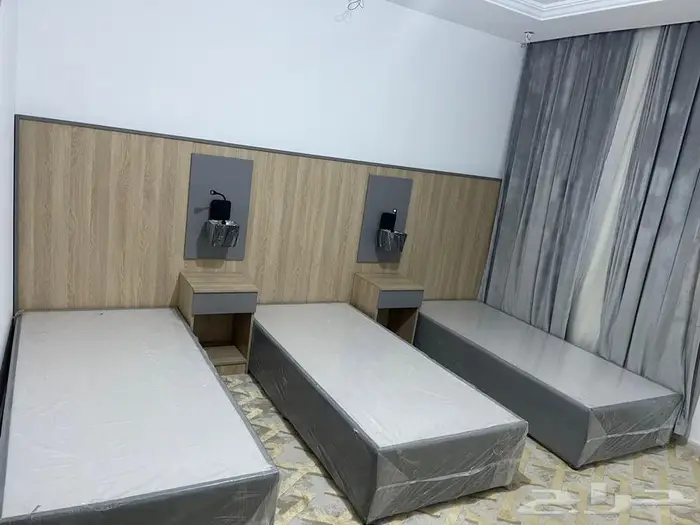 اثاث منزلي (غرف نوم سراير دواليب جلسات داخليه وخارجيه...) 1