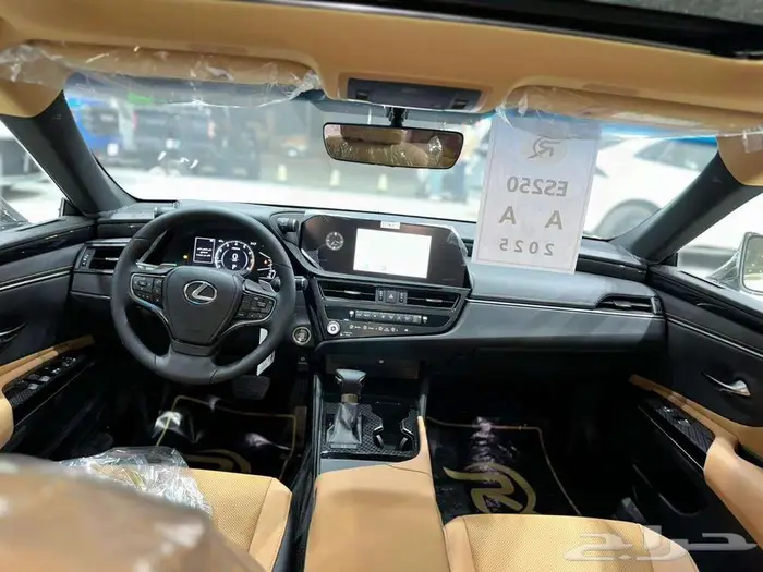 لكزس ES250 AA - خليجي - 2025-تشغيل عن بعد-جناح خلفي 3