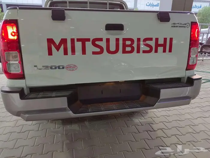 ميتسوبيشي L200 غمارتين 2024 14
