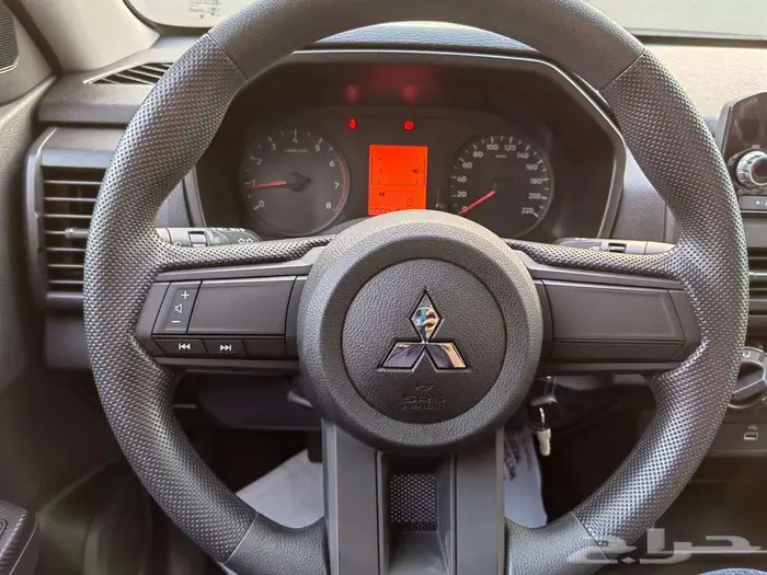 ميتسوبيشي L200 غمارتين 2024 11